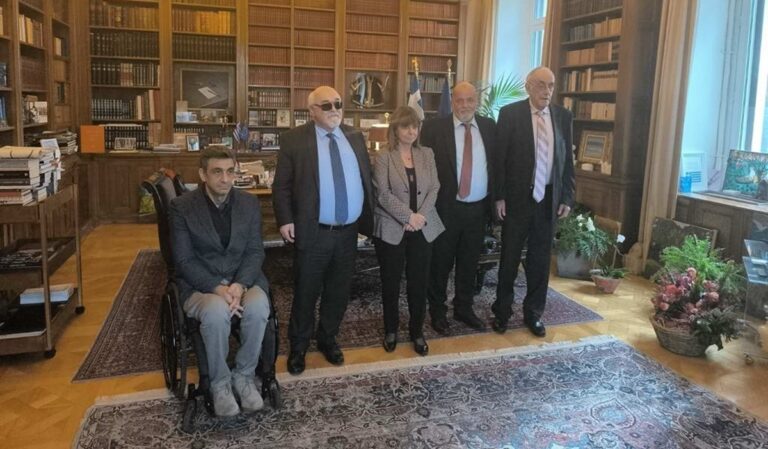 Η ΠτΔ Κατερίνα Σακελλαροπούλου συναντήθηκε με αντιπροσωπεία της Εθνικής Συνομοσπονδίας Ατόμων με Αναπηρία