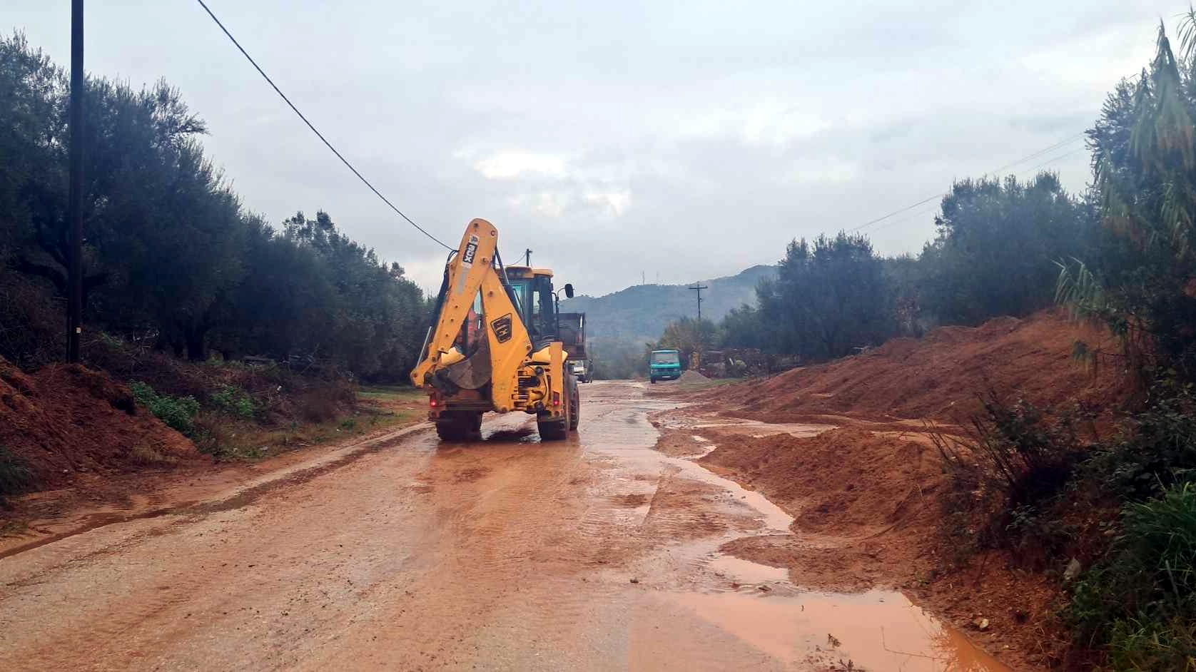 Υπογραφή σύμβασης για αντιπλημμυρικό έργο 1,2 εκατ. ευρώ στην Ελεούσα Ζίτσας
