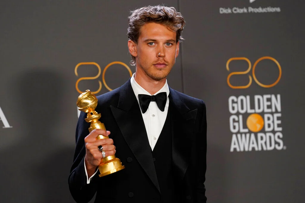 Ο Όστιν Μπάτλερ στη νέα προσαρμογή του “American Psycho” από τον Λούκα Γκουαντανίνο