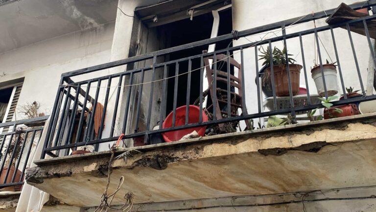 Καλαμάτα: Άνδρας εντοπίστηκε νεκρός μετά από φωτιά σε κατοικία