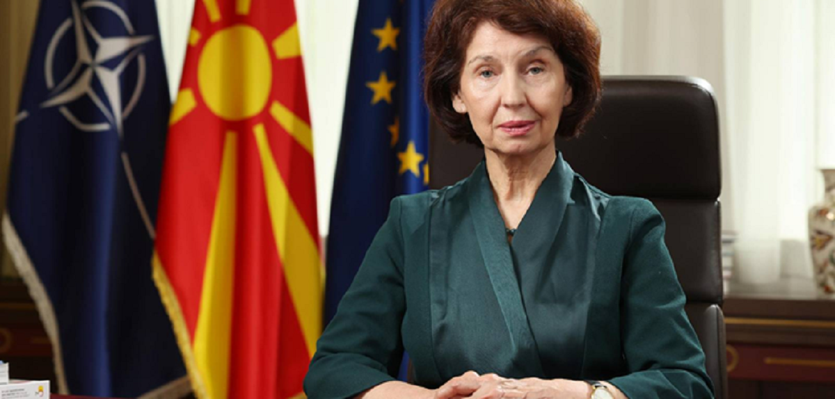Βόρεια Μακεδονία: Η πρόεδρος δεν παρέστη στα θυρανοίξια της Παναγίας των Παρισίων λόγω βλάβης στο κυβερνητικό αεροσκάφος