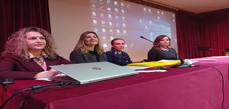 Τα ανθρώπινα δικαιώματα και οι έμφυλες συγκρούσεις, σε ημερίδα στη Λάρισα