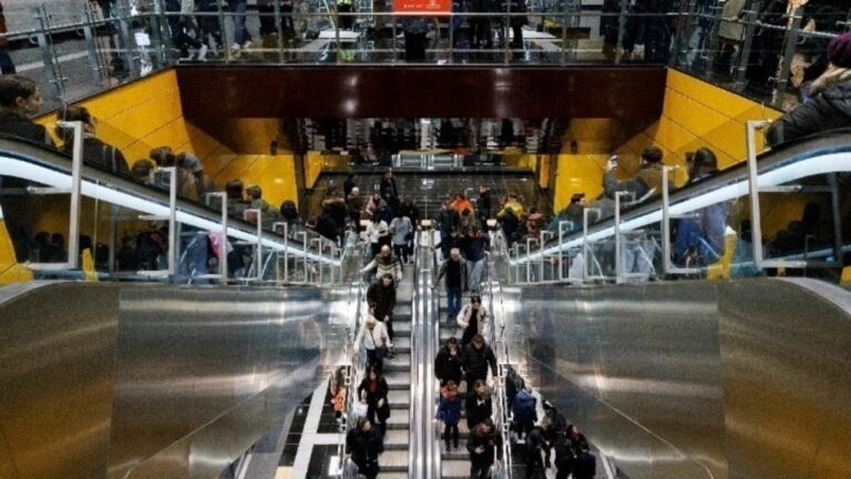 Θεσσαλονίκη: Επείγουσα προκαταρκτική εξέταση για την ακινητοποίηση του συρμού στο μετρό