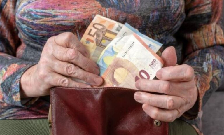 Συντάξεις Ιανουαρίου: Οι ημερομηνίες πληρωμών για όλα τα Ταμεία