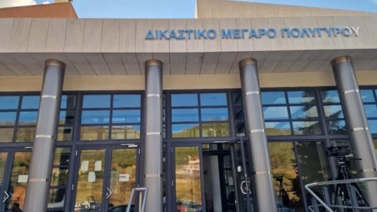 Χαλκιδική- Δυστύχημα σε λούνα παρκ: Απολογούνται στην ανακρίτρια ο ιδιοκτήτης, η σύζυγός του και ο χειριστής του παιχνιδιού