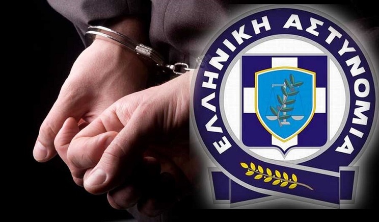 Σύλληψη οδηγού και συνοδηγού λεωφορείου για μεταφορά παράτυπου μετανάστη στην Κακαβιά