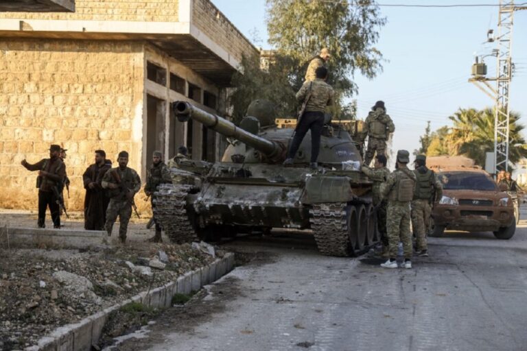Ραγδαία προέλαση των τζιχαντιστών στη Συρία: Στην «πόρτα» της Χάμα, στρατηγικής σημασίας για την κυβέρνηση Άσαντ