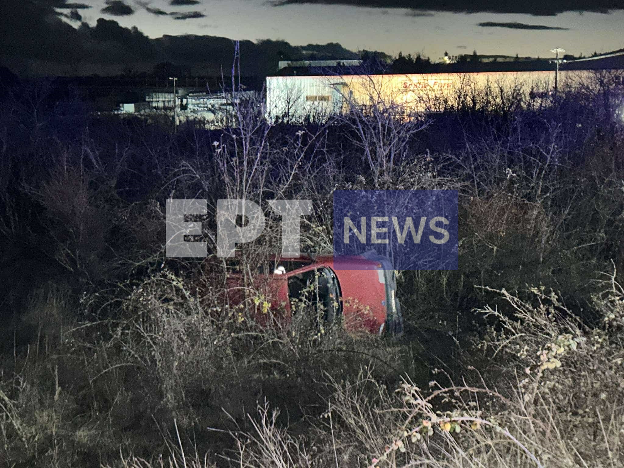 Καστοριά: Στο νοσοκομείο ο οδηγός του ΙΧ που προσπάθησε να αποφύγει σκύλο