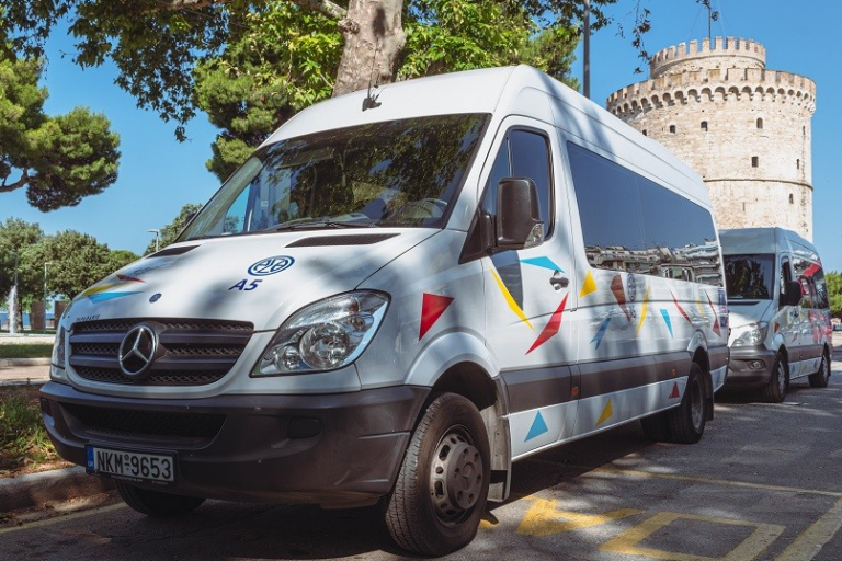 Ο ΟΑΣΘ στο πλευρό των ΑμεΑ: Υπηρεσία δωρεάν μετακίνησης με ειδικά διασκευασμένα οχήματα
