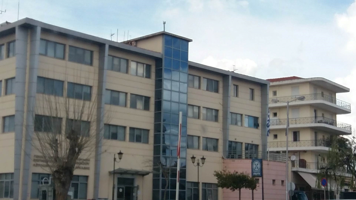 Έντεκα συλλήψεις ατόμων στην Κόρινθο