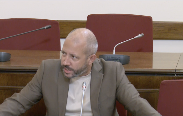 Ερώτηση Μεϊκόπουλου για τις καθυστερήσεις έργων αποκατάστασης των υποδομών στη Θεσσαλία