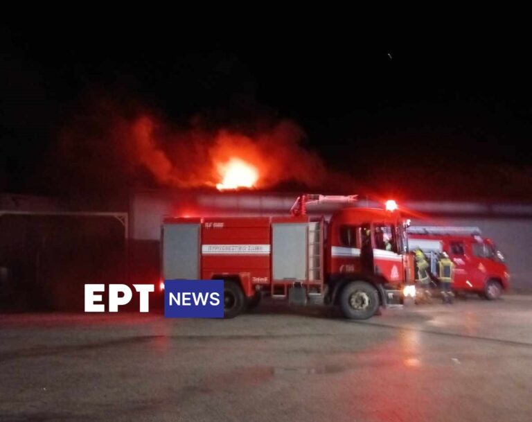 Ζάκυνθος: Καταστράφηκε ολοσχερώς το κτήριο όπου ξέσπασε φωτιά (βίντεο)