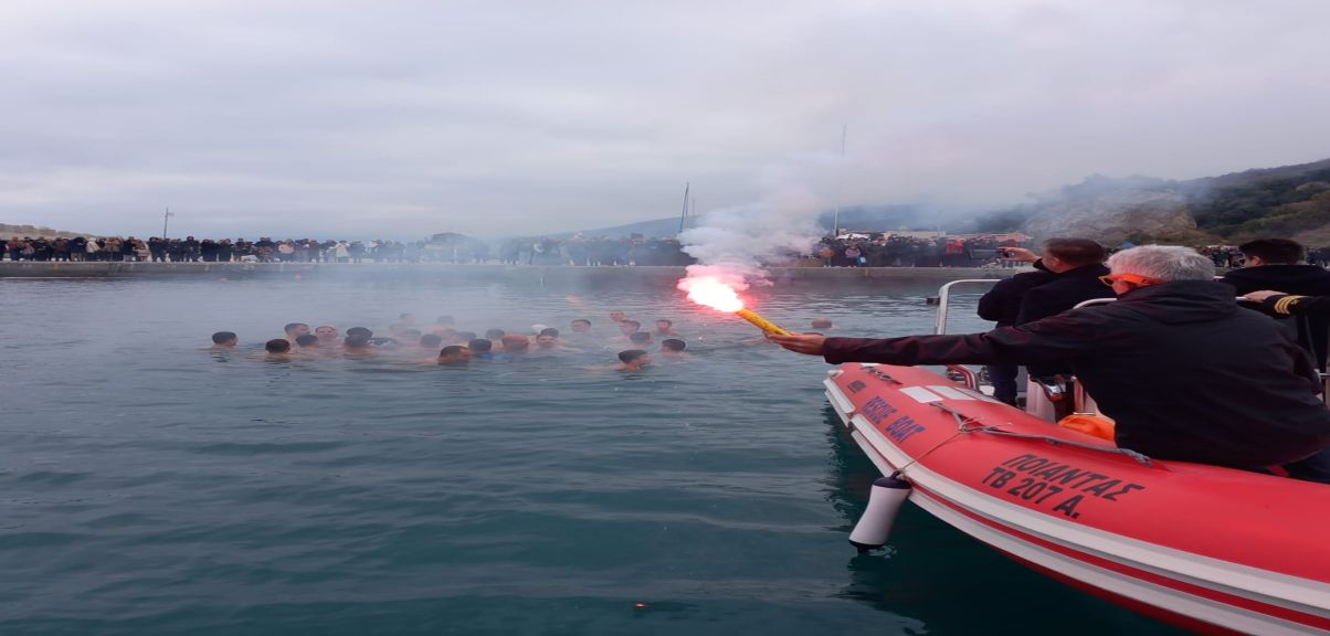 Με κάθε επισημότητα γιορτάστηκαν τα Θεοφάνια στη Λάρισα και τον Αγιόκαμπο