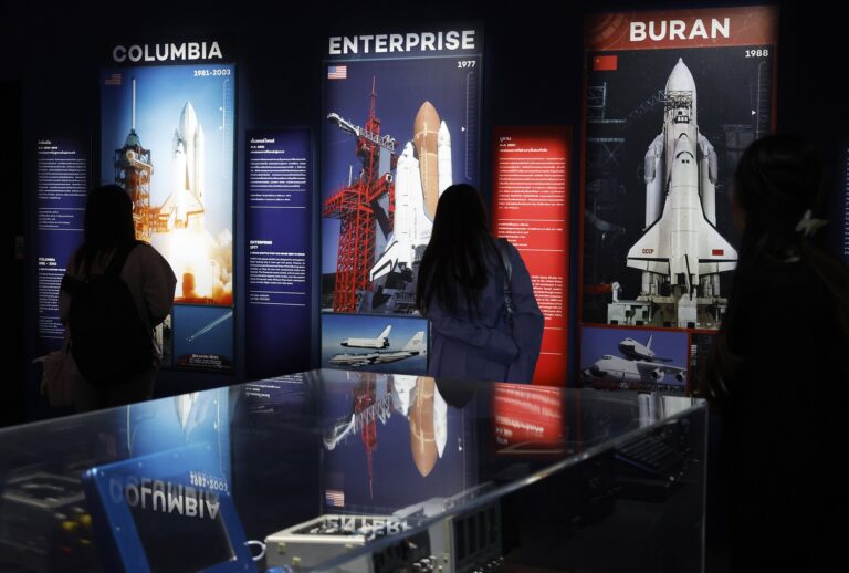 “Space Journey Bangkok” – Έκθεση στην Ταϊλάνδη εξερευνά τα θαύματα του σύμπαντος