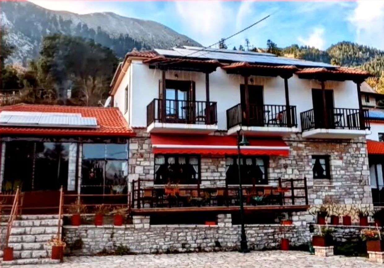 Επέστρεψε στο χωριό του μετά από είκοσι επτά χρόνια στην Αθήνα
