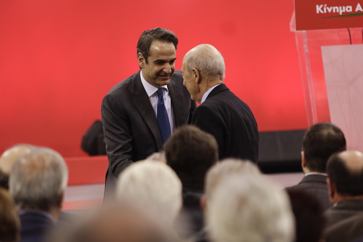 Κ. Μητσοτάκης: Με θλίψη και σεβασμό αποχαιρετώ τον Κώστα Σημίτη, τον Πρωθυπουργό που συνόδευσε την Ελλάδα στα μεγάλα εθνικά της βήματα