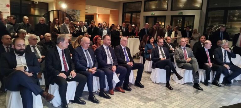 Κοζάνη – Τ. Θεοδωρικάκος: Πολιτική της κυβέρνησης είναι η στήριξη της περιφέρειας