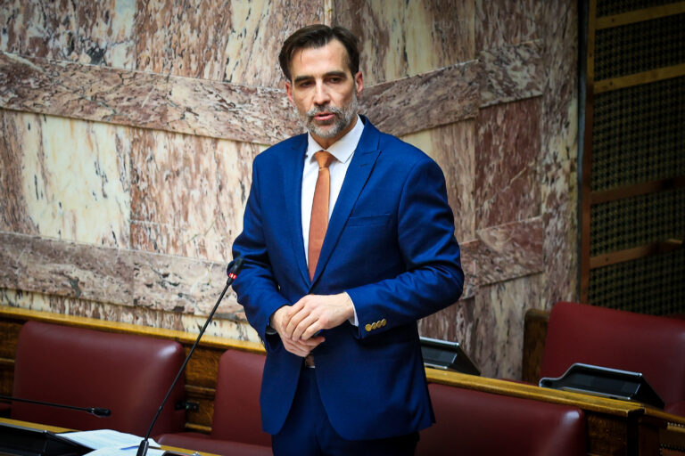 Κίνημα Δημοκρατίας: Παραιτήθηκε λίγες ημέρες μετά την προσχώρησή του ο Μιχάλης Χουρδάκης – Δεν την έκανε δεκτή ο Στέφανος Κασσελάκης