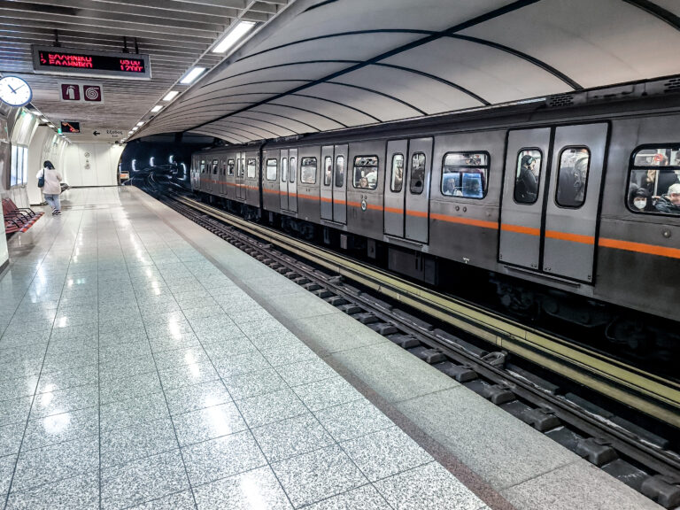 Αποκαταστάθηκε η κυκλοφορία σε ολόκληρη τη Γραμμή 2 του Μετρό