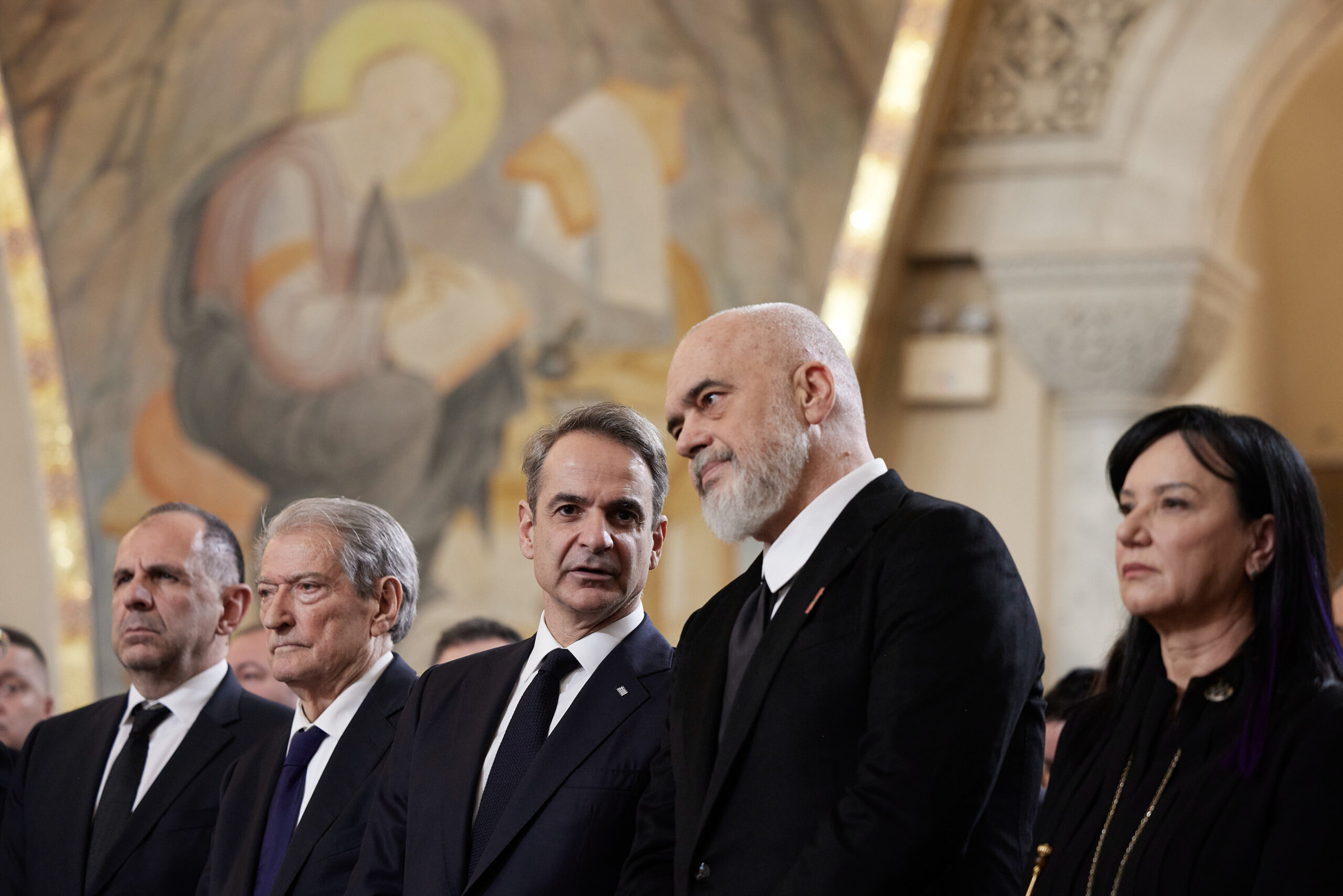 Τετ α τετ του Πρωθυπουργού με τον Έντι Ράμα – «Οφείλουμε να λύνουμε τις διαφορές μας με διάλογο», είπε ο Κ. Μητσοτάκης