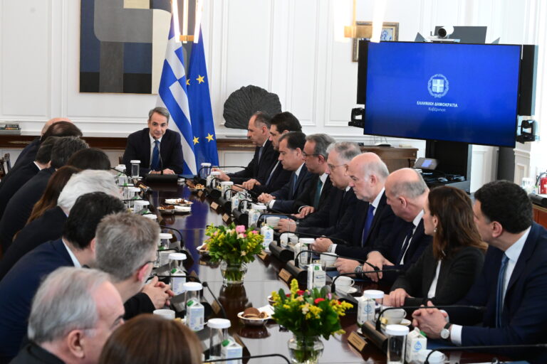 Υπουργικό Συμβούλιο: Τα θέματα που συζητήθηκαν – Απλοποιούνται και επιταχύνονται οι διαδικασίες έγκρισης επενδυτικών σχεδίων