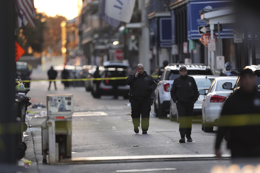 FBI: Μόνος του έδρασε ο μακελάρης της Νέας Ορλεάνης – Αρχικός του στόχος ήταν η οικογένεια και οι φίλοι του FBI: Μόνος του έδρασε ο μακελάρης της Νέας Ορλεάνης – Αρχικός του στόχος ήταν η οικογένεια και οι φίλοι του