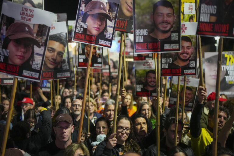 Γάζα: Στα χέρια του Ισραήλ η λίστα των ομήρων από τη Χαμάς – Αγωνία για την τήρηση της εκεχειρίας