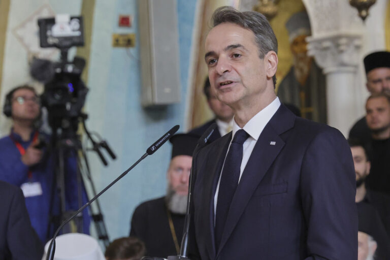 Κ. Μητσοτάκης: Φωτεινό παράδειγμα σοφίας και δράσης ο μακαριστός Αρχιεπίσκοπος Αναστάσιος