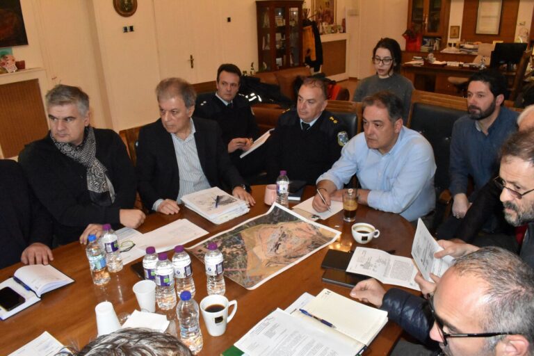 Ευρεία σύσκεψη φορέων στο Δημαρχείο Κοζάνης για τον δρόμο της Ακρινής