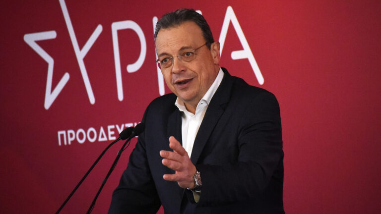 Σ. Φάμελλος στο Εκτελεστικό Γραφείο: ΠΑΣΟΚ και Νέα Αριστερά αποδείχθηκαν κατώτεροι των περιστάσεων