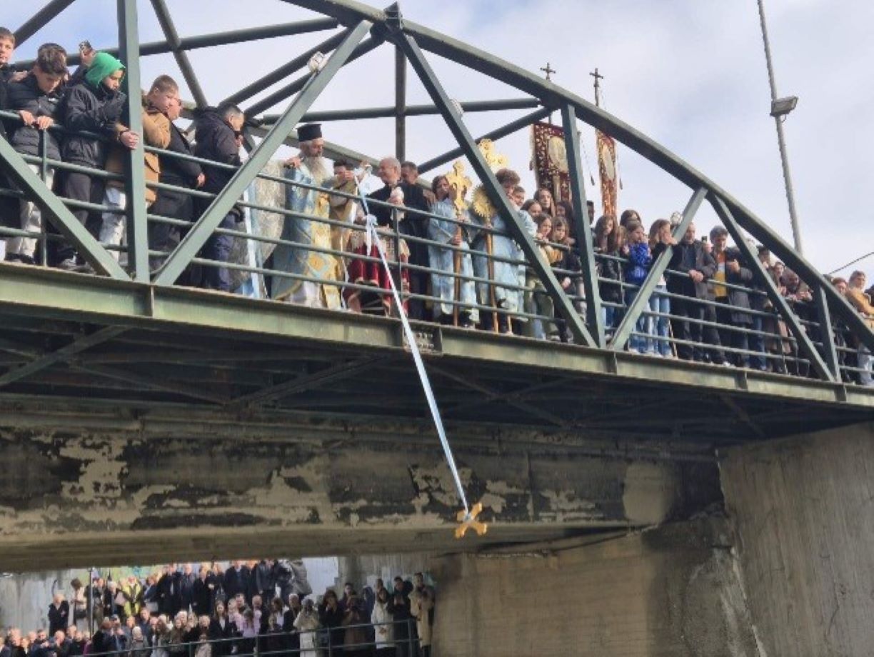 Με θρησκευτικές και πολιτιστικές εκδηλώσεις γιορτάστηκαν τα Θεοφάνια στο Δήμο Τεμπών