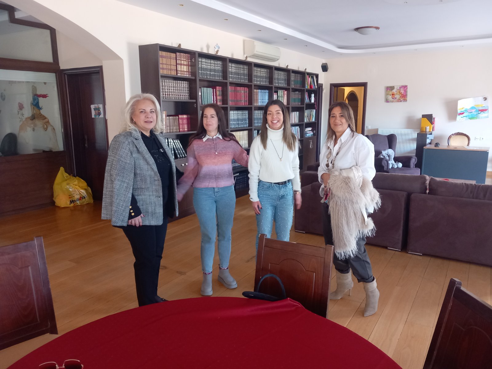 Επίσκεψη αντιπεριφερειάρχη στην Κιβωτό του Κόσμου στο Διμήνι