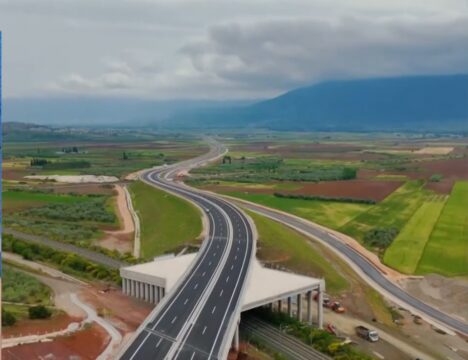 Συνεχίζεται η «μάχη» με τη φωτιά στην Κόνιτσα για 9η ημέρα – Στη χαράδρα του Αώου το βάρος της επιχείρησης κατάσβεσης