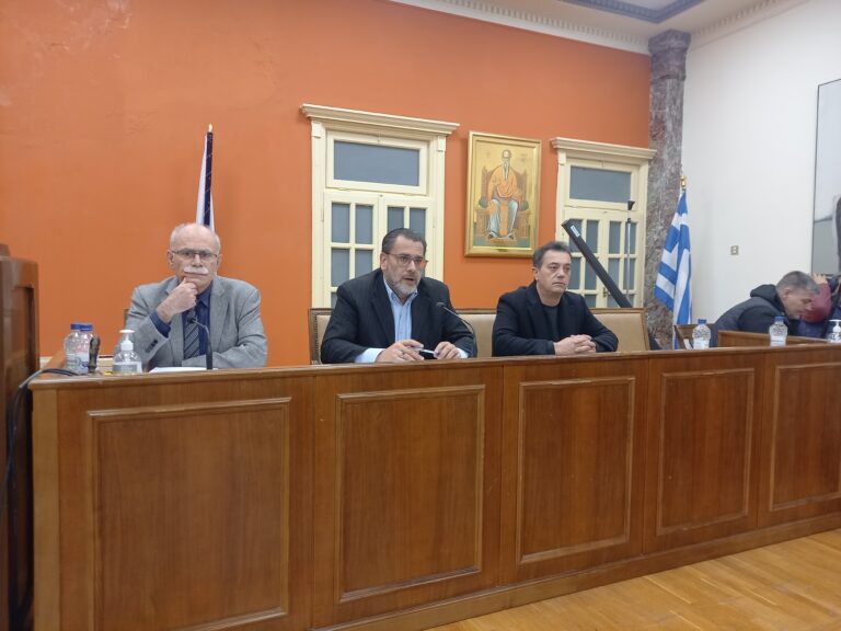 «Ναι» υπό όρους στην παραχώρηση του λιμένα Κατάκολου από το δημοτικό συμβούλιο Πύργου