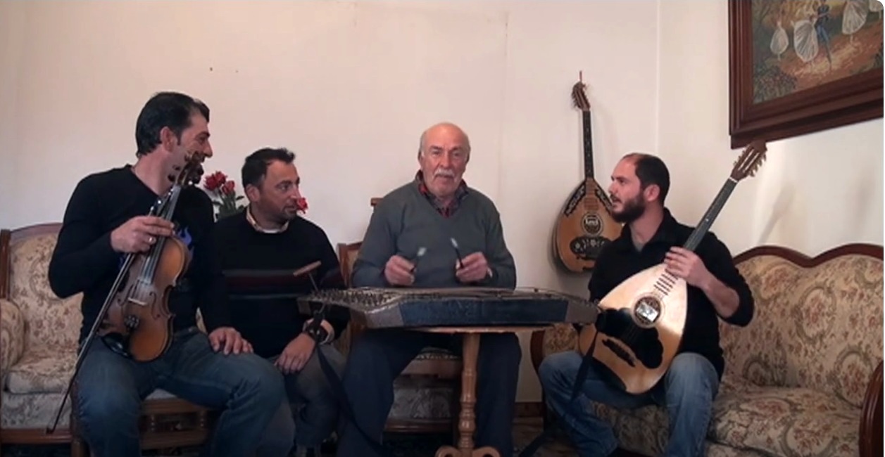 “Έφυγε” ο μοναδικός σαντουριέρης των Λειψών Μανώλης Στ. Καλυμνιός