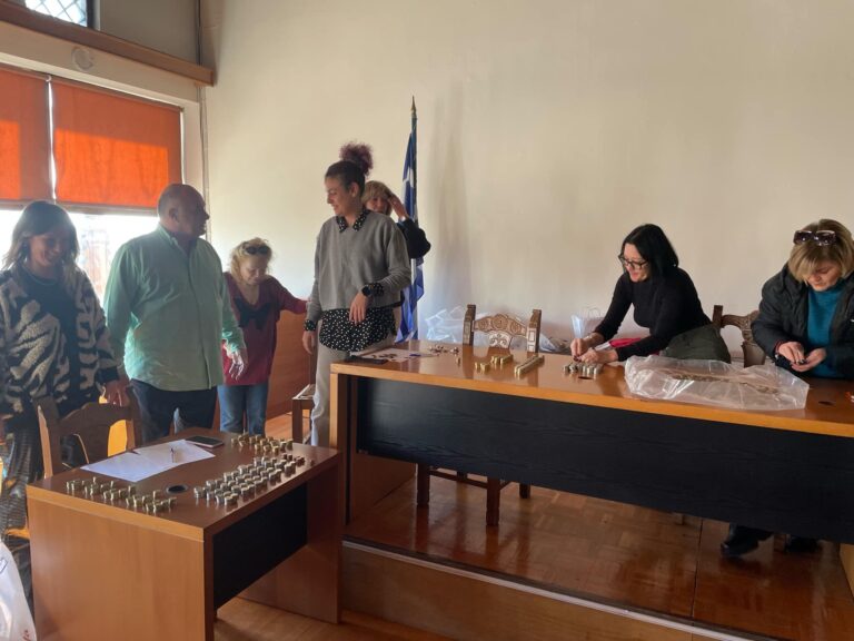 Βόλος: Αποδόθηκαν τα έσοδα από τα Φαναράκια σε πέντε ιδρύματα