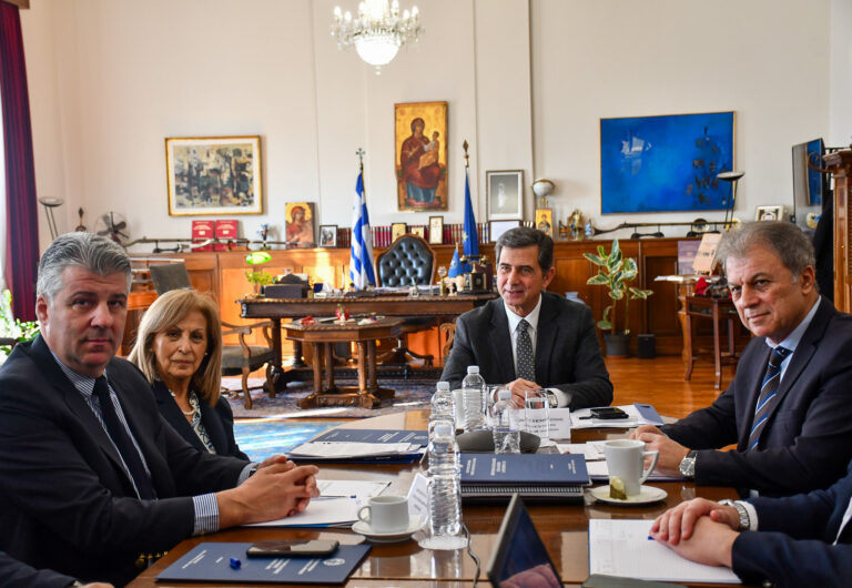 Η ισόρροπη περιφερειακή ανάπτυξη στο επίκεντρο της σύσκεψης εργασίας του ΥΜΑΘ με τους Περιφερειάρχες Κ. Μακεδονίας, Δ. Μακεδονίας, Αν.Μακεδονίας και Θράκης