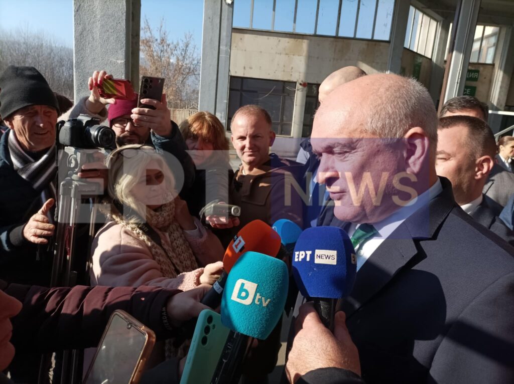 Ελεύθερη η διέλευση στα σύνορα του Προμαχώνα – Εντάχθηκαν στην ζώνη Σένγκεν η Βουλγαρία και Ρουμανία – Γιορτή παρουσία του Βούλγαρου Πρωθυπουργού