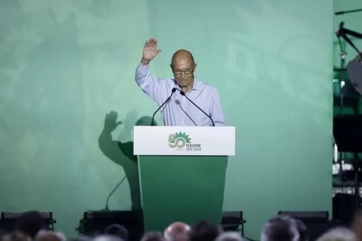 Νομαρχιακή Επιτροπή ΠΑΣΟΚ – ΚΙΝΑΛ Αρκαδίας: Ο Κώστας Σημίτης υπηρέτησε την πολιτική με αφοσίωση, ήθος και υπευθυνότητα