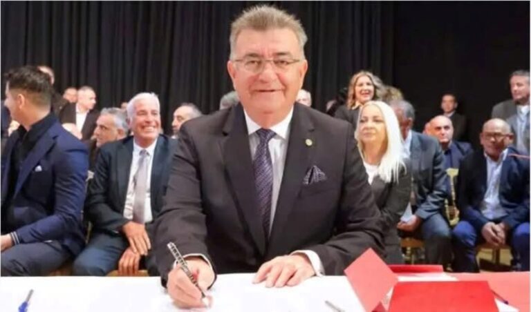 Οι νέοι αντιδήμαρχοι, συνεργάτες και σύμβουλοι του δήμου Κορινθίων