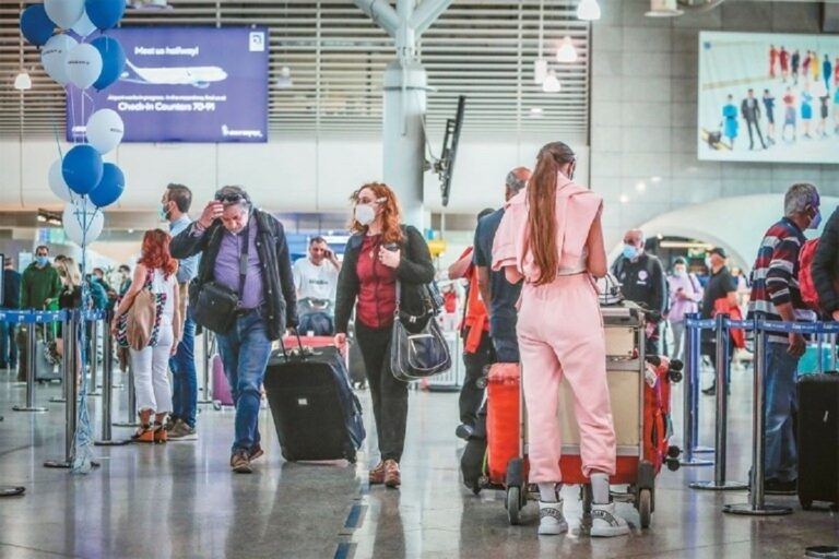  Αυξήθηκαν οι αφίξεις και οι διανυκτερεύσεις τον Νοέμβριο