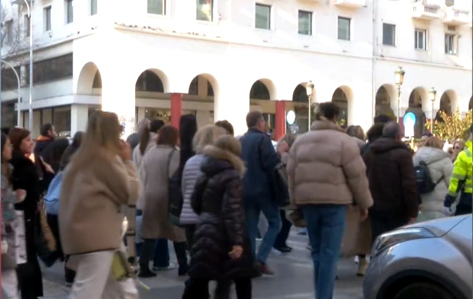 Πώς κινήθηκε η εορταστική αγορά στη Θεσσαλονίκη – Καλύτερη η εικόνα στην εστίαση