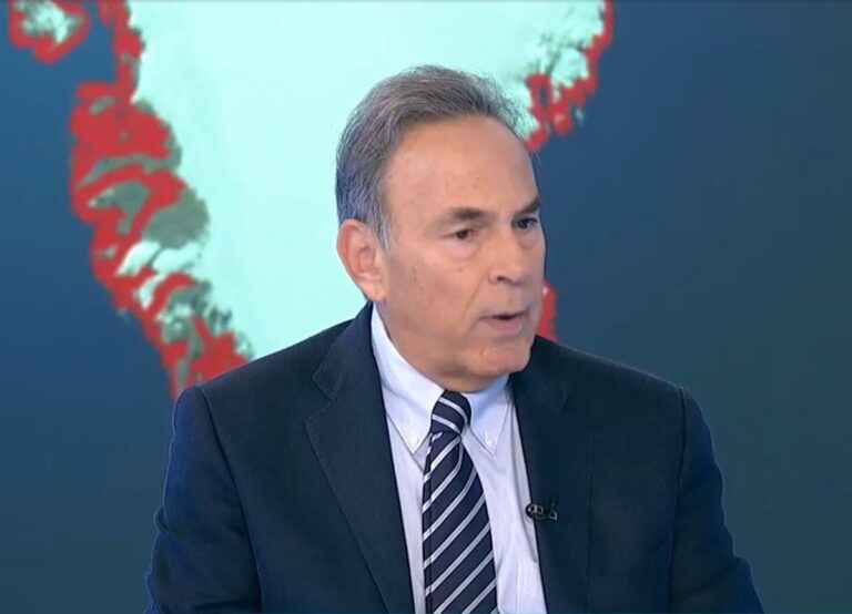 K. Aρβανιτόπουλος για τον αναθεωρητισμό Τραμπ: Έχουμε μπει σε σκοτεινές εποχές – Μπροστάρης της διεθνούς ακροδεξιάς ο Μασκ