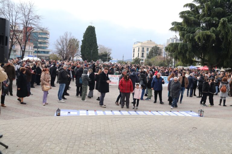Μεγάλη συγκέντρωση για το δυστύχημα των Τεμπών και στην Καβάλα