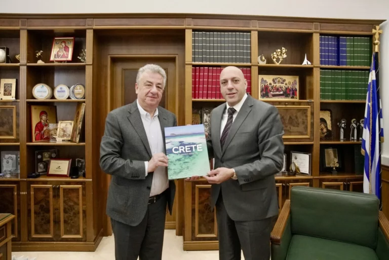 Κρήτη: H UNICEF ενισχύει τη στήριξη των ευάλωτων παιδιών και οικογενειών στο νησί