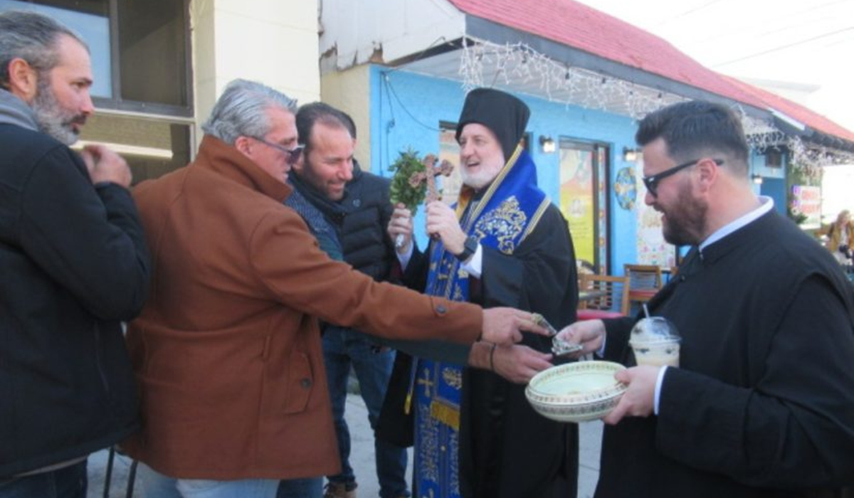 Θεοφάνεια: Ο αγιασμός των υδάτων στο Τάρπον Σπρινγκς της Φλόριδας