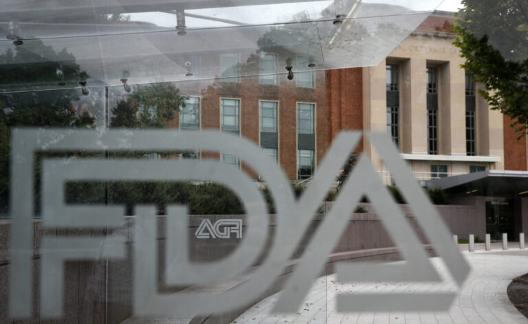 Οι Ηνωμένες Πολιτείες απαγορεύουν αμφιλεγόμενη χρωστική ουσία στα τρόφιμα