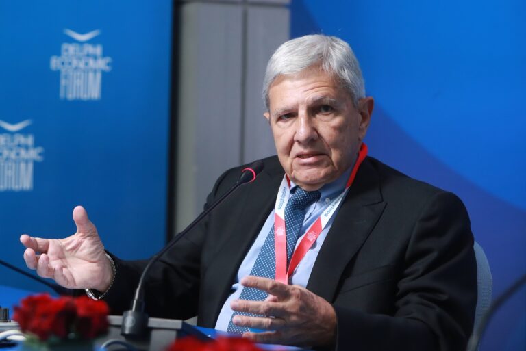 Ποιος είναι ο Τάσος Γιαννίτσης που πρότεινε το ΠΑΣΟΚ για το ανώτατο Πολιτειακό αξίωμα