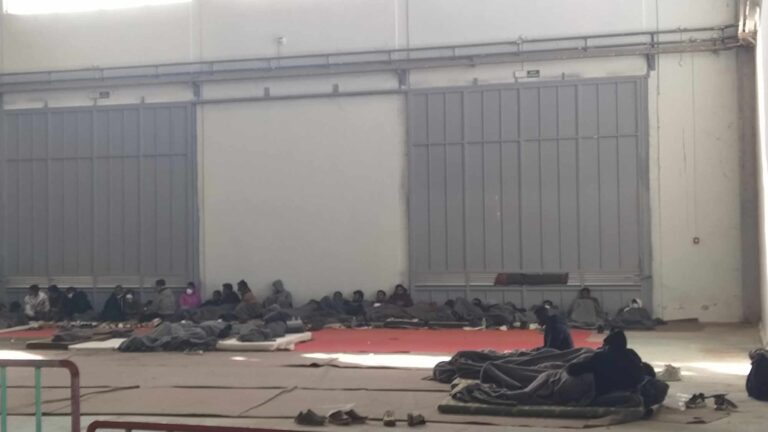 Χανιά: Συλλογή ειδών ρουχισμού και πρώτης ανάγκης για τους πρόσφυγες από το Στέκι Μεταναστών