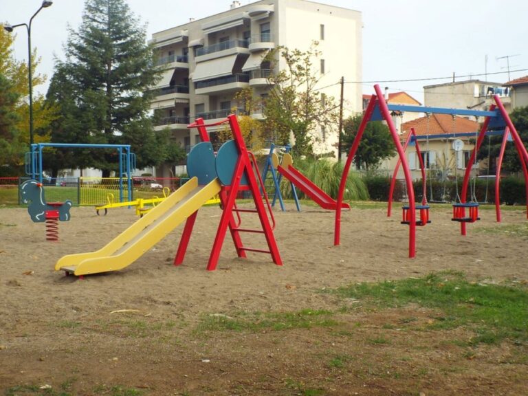 Σε πρόγραμμα αναβάθμισης παιδικές χαρές του Δήμου Τρικκαίων